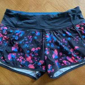 Lululemon High Rise lined Shorts